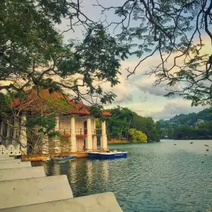 Kandy lake