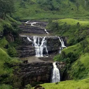 Nuwara eliya st clair water fall